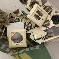 مجموعه کامل کلید و پریز و هالوژن (کارکرده)