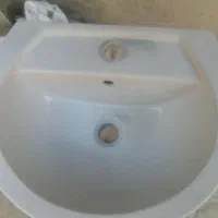 روشویی چینی سفید جنس قدیم|لوازم سرویس بهداشتی|تهران, زرکش|دیوار