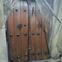 درب و پنجره چوبی قدیمی اصلی سالم سالم