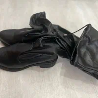 کفش و لباس