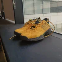کتونی برند K SWISS اصل سایز 43