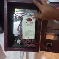 فروش اینورتر ls باتابلوبرق صحیح وسالم بدون بازشدگی