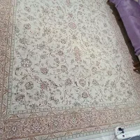 فرش ۵۰۰شانه ابریشم.بسیار تمیز و در حد نو