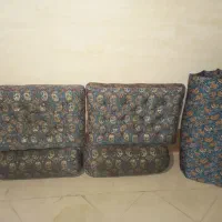 شاه نشین سنتی|پشتی|قم, سراجه (۱۵ خرداد)|دیوار