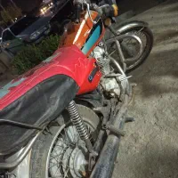 موتور هندا ۱۲۵مدل82 ارشیا|موتورسیکلت|اراک, |دیوار