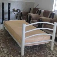 تخت خواب یک نفره با خوشخواب در حد نو