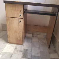 میز تحریر و میز کامپیوتر