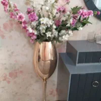 گلدان طلایی