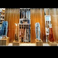 فروش ویترین مغازه شلوار فروشی
