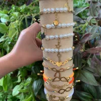 دستبند آسانسوری بدلیجات|بدلیجات|اندیشه, اندیشه فاز ۱|دیوار