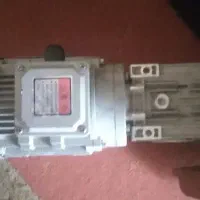 دینام صنعتی 10اسب 7،5 کیلو وات|ماشین‌آلات صنعتی|زارچ, |دیوار