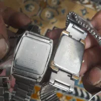 دوعددساعت قدیمی