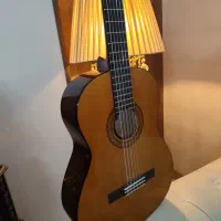 گیتار یاماها c40