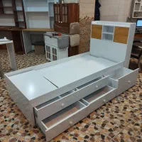 نیروی کار ، شاگرد کارگاه ام دی اف