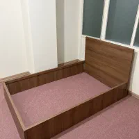 تخت خواب ۱.۵ نفری