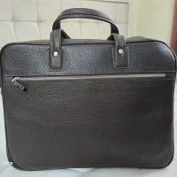 کیف دوشی اداری|کیف، کفش، کمربند|پرند, فاز ۱|دیوار