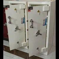 گاوصندوق   بلند model 250