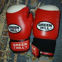 دستکش بوکس سایز ۸جنس چرم