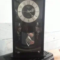 ساعت دیواری