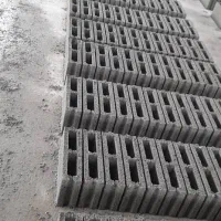 نیازمند کارگر بلوک زنی