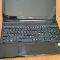 لپ‌تاپ فوجیتسوAH5321 ساخت آلمان i5 M ویندوز 11