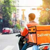 استخدام پیک موتوری|استخدام خدمات فروشگاه و رستوران|تهران, یوسف‌آباد|دیوار