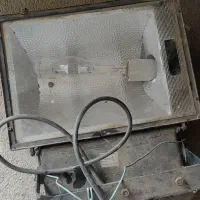 سالم و خیلی پرنور