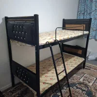 تخت دو طبقه