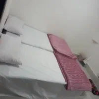 سوئیت نزدیک حرم دودقیقه فاصله باحرم درب باب الجواد|اجارهٔ کوتاه‌مدت آپارتمان و سوئیت|مشهد, آیت الله خامنه‌ای|دیوار