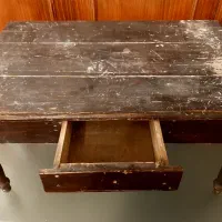 میز قدیمی|کلکسیون اشیاء عتیقه|تهران, نارمک جنوبی|دیوار