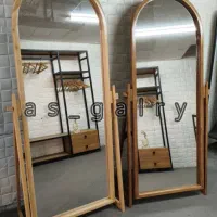 آینه چوبی پایه دار