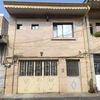 رهن-خانه-با-پارکینگ-تخلیه-فوری1050