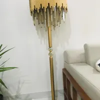 اباژور|چراغ خواب و آباژور|کاشان, دروازه فین|دیوار