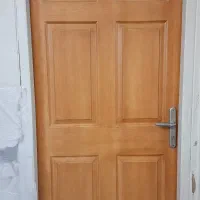 در چوبی اچ دی اف و تمام چوب روسی رنگ شده