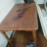 میز چوبی