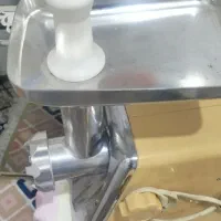 چرخ گوشت سالم و تمیز