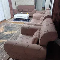 مبل ۷ نفره|مبلمان خانگی و میز عسلی|فولادشهر, مسکن مهر فولادشهر|دیوار