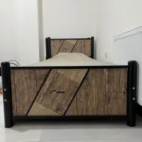 ۲ عدد تخت تک‌نفره پوما|تخت و سرویس خواب|هادی شهر, |دیوار