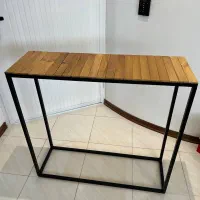 میز کنسول اسنتند فلز و چوب|بوفه، ویترین، کنسول|اصفهان, بهارستان (مخابرات)|دیوار