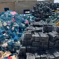 خریدانواع ضایعات سبد و کارتن موز