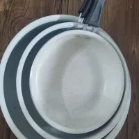 ماهیتابه|ظروف پخت‌وپز|رودسر, |دیوار