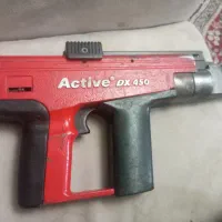 تفنگ میخ کوب