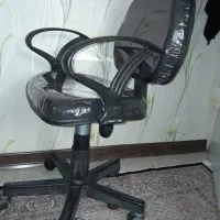 صندلی چرخدارقابل تنظیم ارتفاع|صندلی و نیمکت|همدان, |دیوار