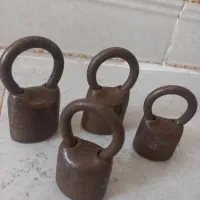 قفل قدیمی شیر نشان