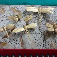 تعدادی وسایل تزیینی برنجی