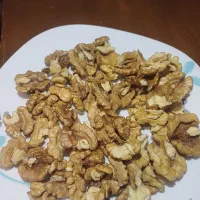 مغز گردو درجه ۱ و درجه ۲