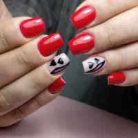 آموزش کاشت ناخن