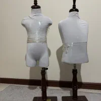 فروش مانکن بچه‌گانه،چراغ ریلی و تابلو مغازه