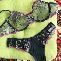 لباس زیر زنانه zara