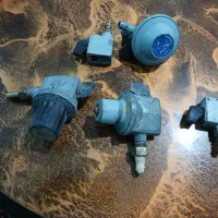 اون تستر برینا دیجیتال  وتعدادی رگلاتور ایران گاز